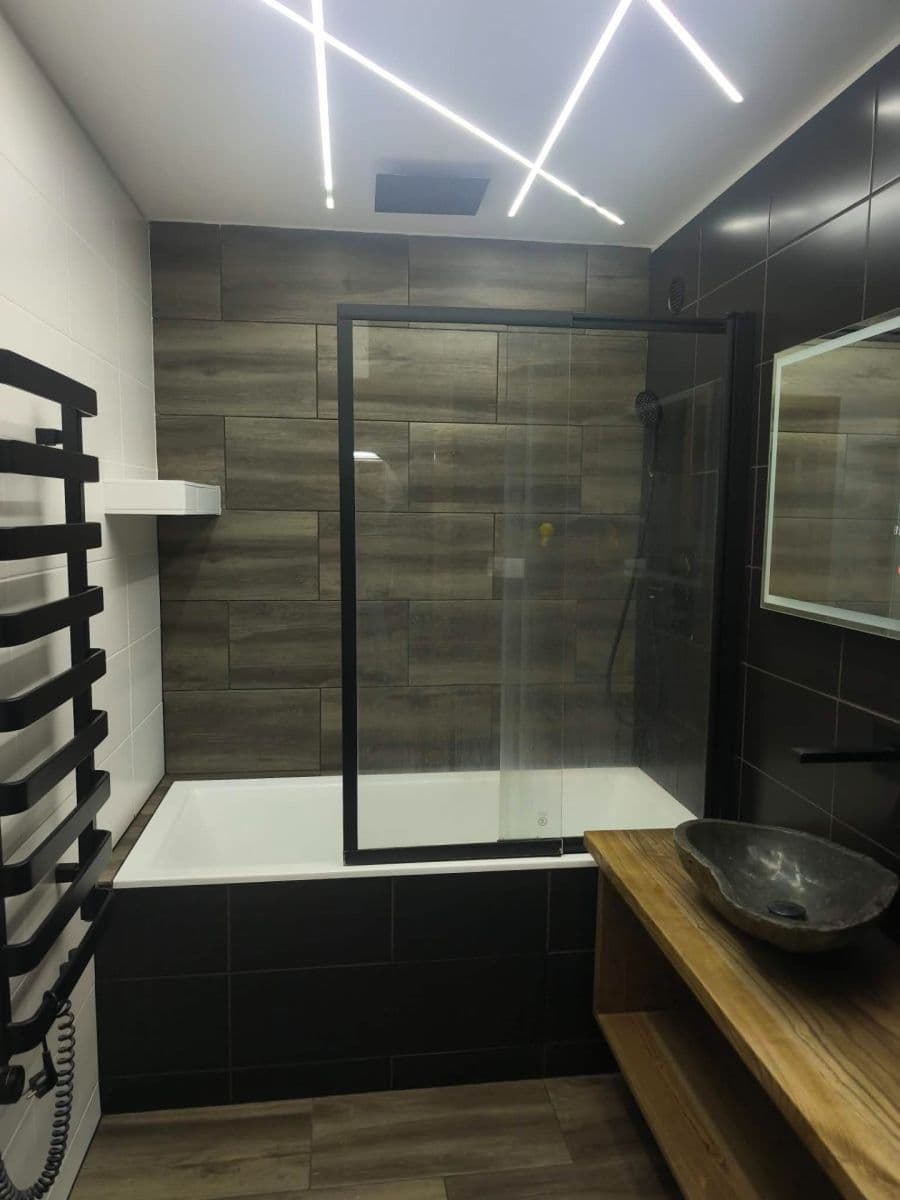 3 bedroom with open-plan kitchen flat to rent, 100 m², Chalabalova, Prague, Prague 3 bedroom with open-plan kitchen flat to rent, 100 m², Chalabalova, Prague, Prague
