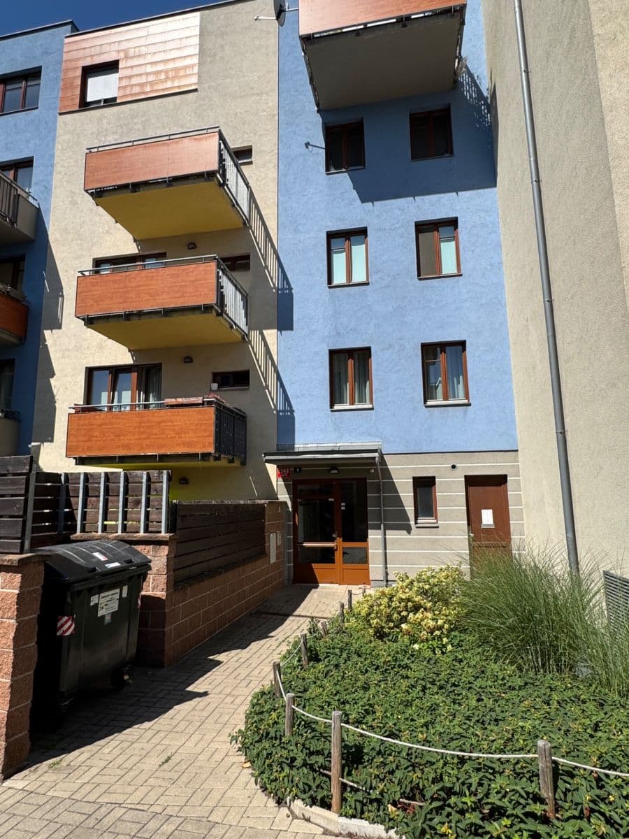 1 bedroom with open-plan kitchen flat to rent, 54 m², Vladycká, Prague, Prague 1 bedroom with open-plan kitchen flat to rent, 54 m², Vladycká, Prague, Prague