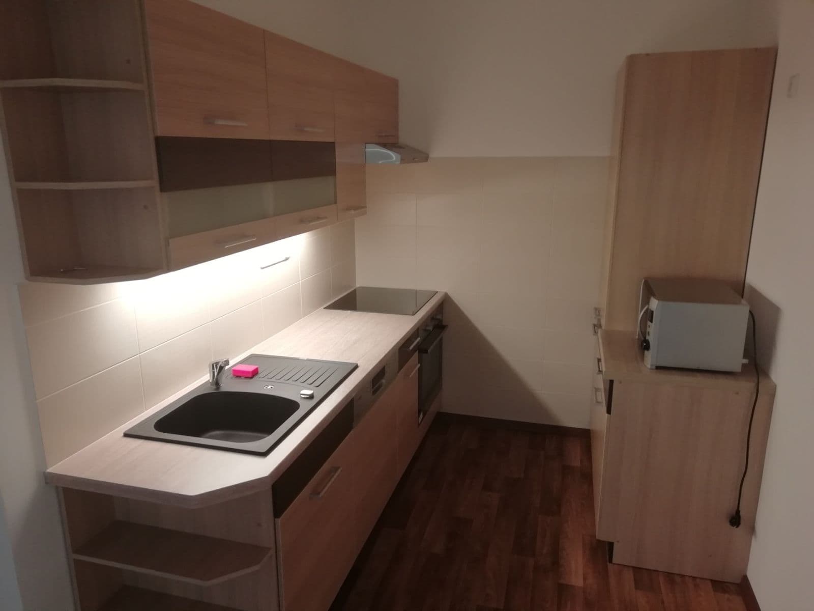 1 bedroom with open-plan kitchen flat to rent, 42 m², Boloňská, Prague, Prague 1 bedroom with open-plan kitchen flat to rent, 42 m², Boloňská, Prague, Prague