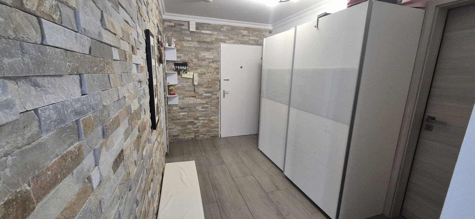 3 bedroom with open-plan kitchen flat for sale, 105 m², Mühlacker, Baden-Württemberg 3 bedroom with open-plan kitchen flat for sale, 105 m², Mühlacker, Baden-Württemberg