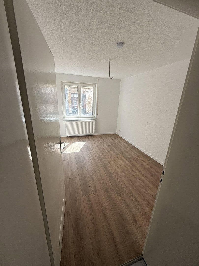 4 bedroom flat to rent, 95 m², Karlsruhe, Baden-Württemberg 4 bedroom flat to rent, 95 m², Karlsruhe, Baden-Württemberg