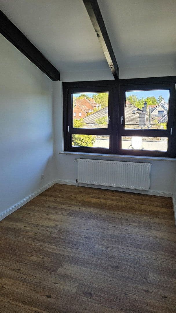 house to rent, 105 m², Delmenhorst, Lower Saxony house to rent, 105 m², Delmenhorst, Lower Saxony