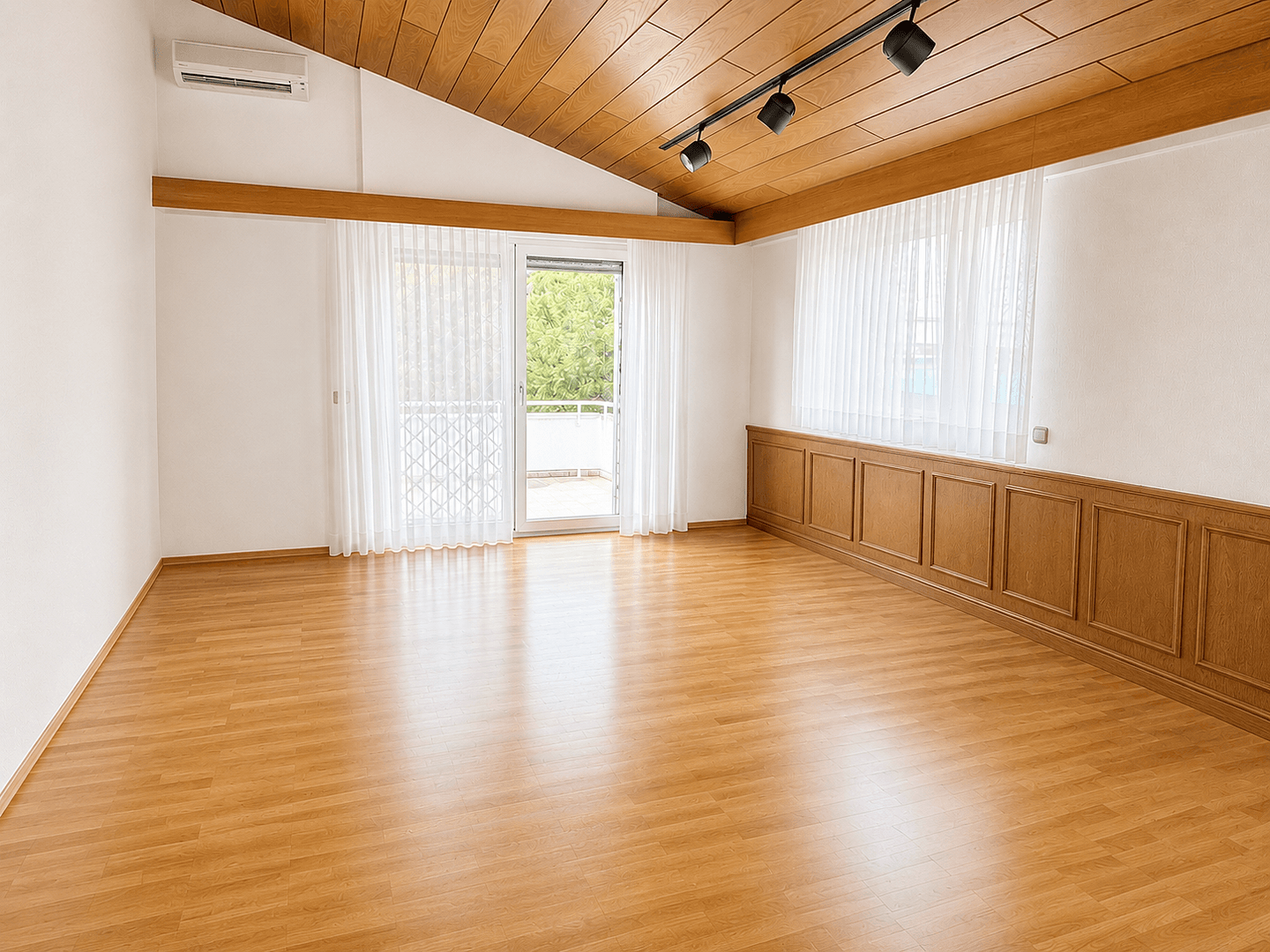 house for sale, 300 m², Mandelring 250, Neustadt, Rhineland-Palatinate house for sale, 300 m², Mandelring 250, Neustadt, Rhineland-Palatinate