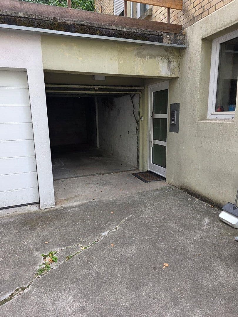 garage for sale, 0 m², Forststr. 160 B, Stuttgart, Baden-Württemberg garage for sale, 0 m², Forststr. 160 B, Stuttgart, Baden-Württemberg
