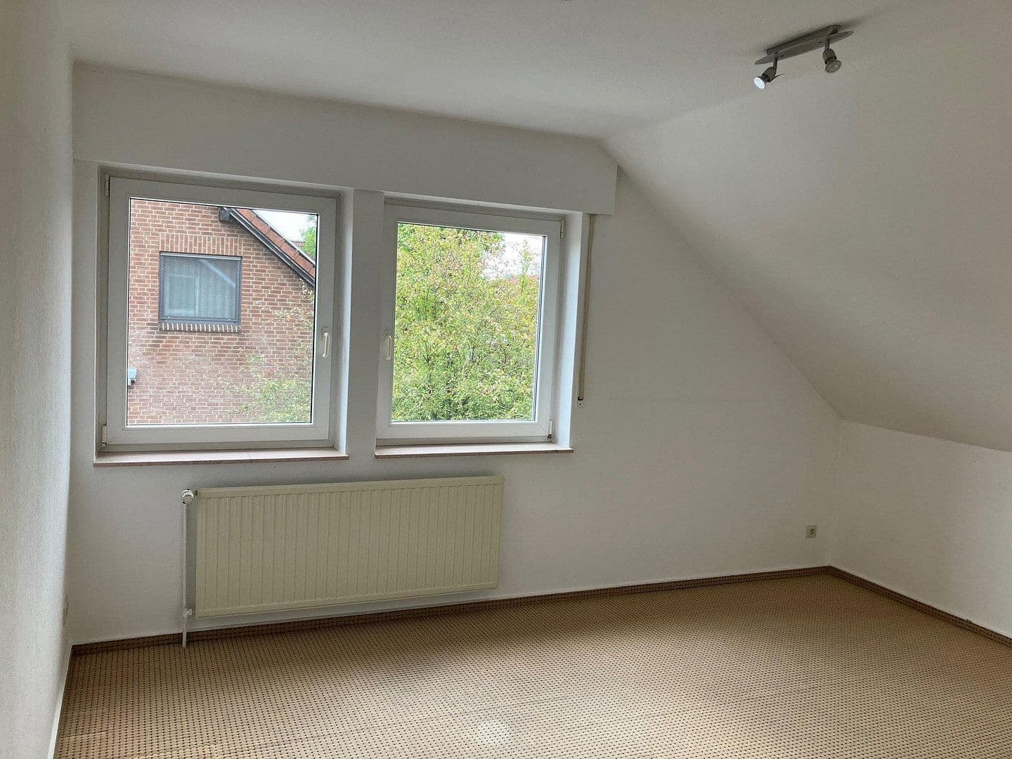 4 bedroom flat to rent, 121 m², Ennigerloh, North Rhine-Westphalia 4 bedroom flat to rent, 121 m², Ennigerloh, North Rhine-Westphalia