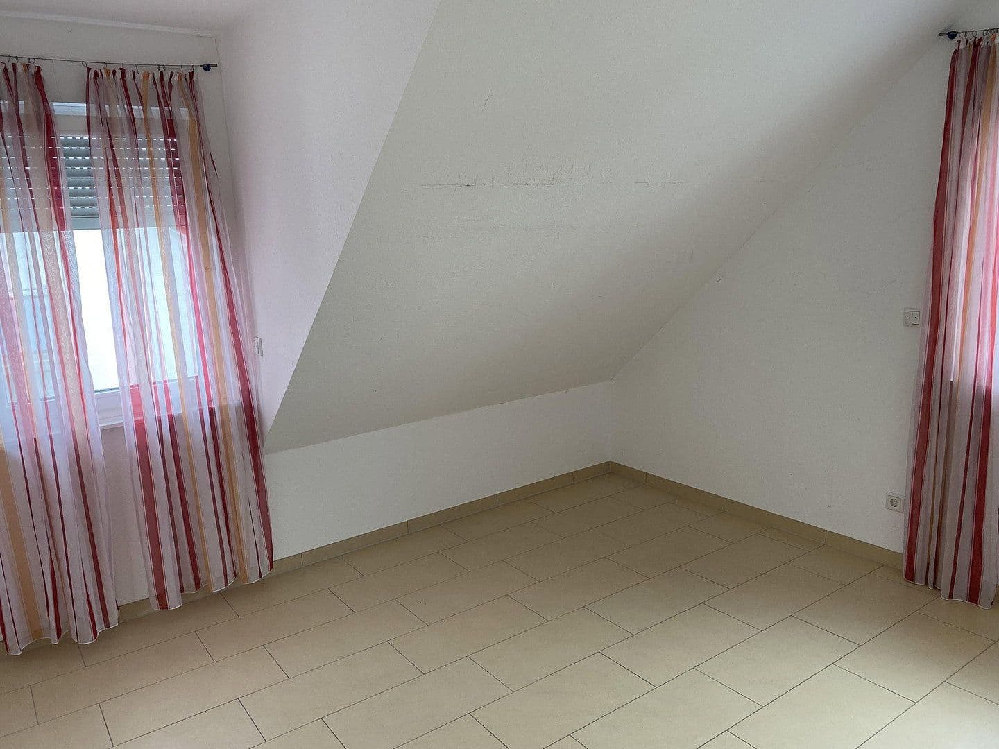 4 bedroom flat to rent, 100 m², Münster (Hessen), Hesse 4 bedroom flat to rent, 100 m², Münster (Hessen), Hesse