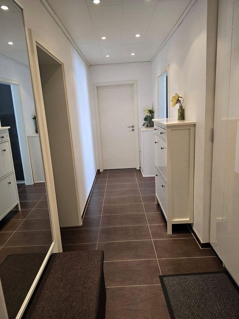 2 bedroom with open-plan kitchen flat for sale, 93 m², Niefern-Öschelbronn, Baden-Württemberg 2 bedroom with open-plan kitchen flat for sale, 93 m², Niefern-Öschelbronn, Baden-Württemberg