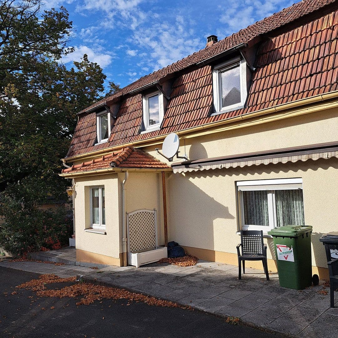 house for sale, 240 m², Am Gerichtsplatz 4, Lautertal, Bavaria house for sale, 240 m², Am Gerichtsplatz 4, Lautertal, Bavaria