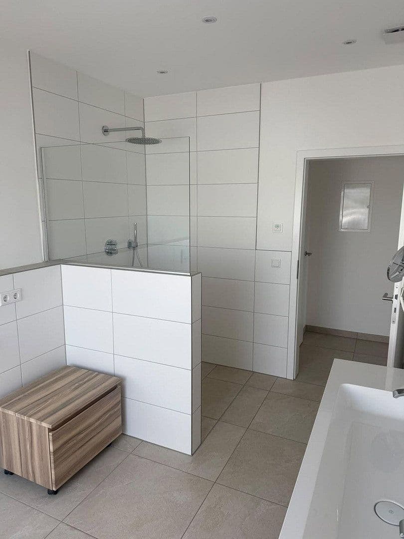3 bedroom flat to rent, 130 m², Am Antoniweiher 4, Oberreichenbach, Bavaria 3 bedroom flat to rent, 130 m², Am Antoniweiher 4, Oberreichenbach, Bavaria