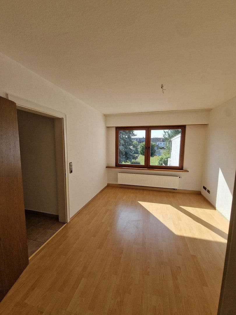 house to rent, 115 m², Düren, North Rhine-Westphalia house to rent, 115 m², Düren, North Rhine-Westphalia