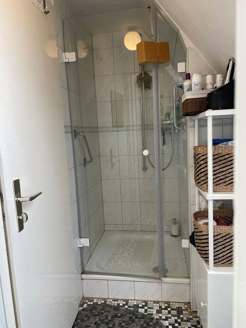 3 bedroom flat to rent, 48 m², Eisingen, Baden-Württemberg 3 bedroom flat to rent, 48 m², Eisingen, Baden-Württemberg