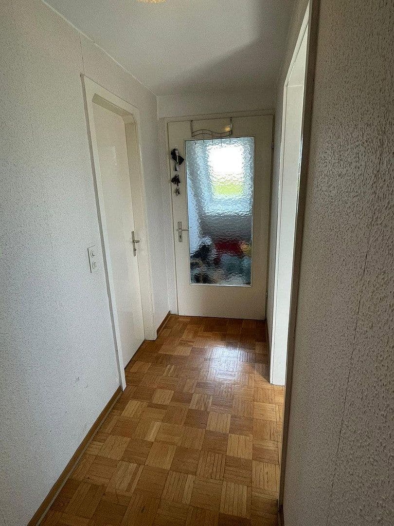 3 bedroom flat to rent, 48 m², Eisingen, Baden-Württemberg 3 bedroom flat to rent, 48 m², Eisingen, Baden-Württemberg