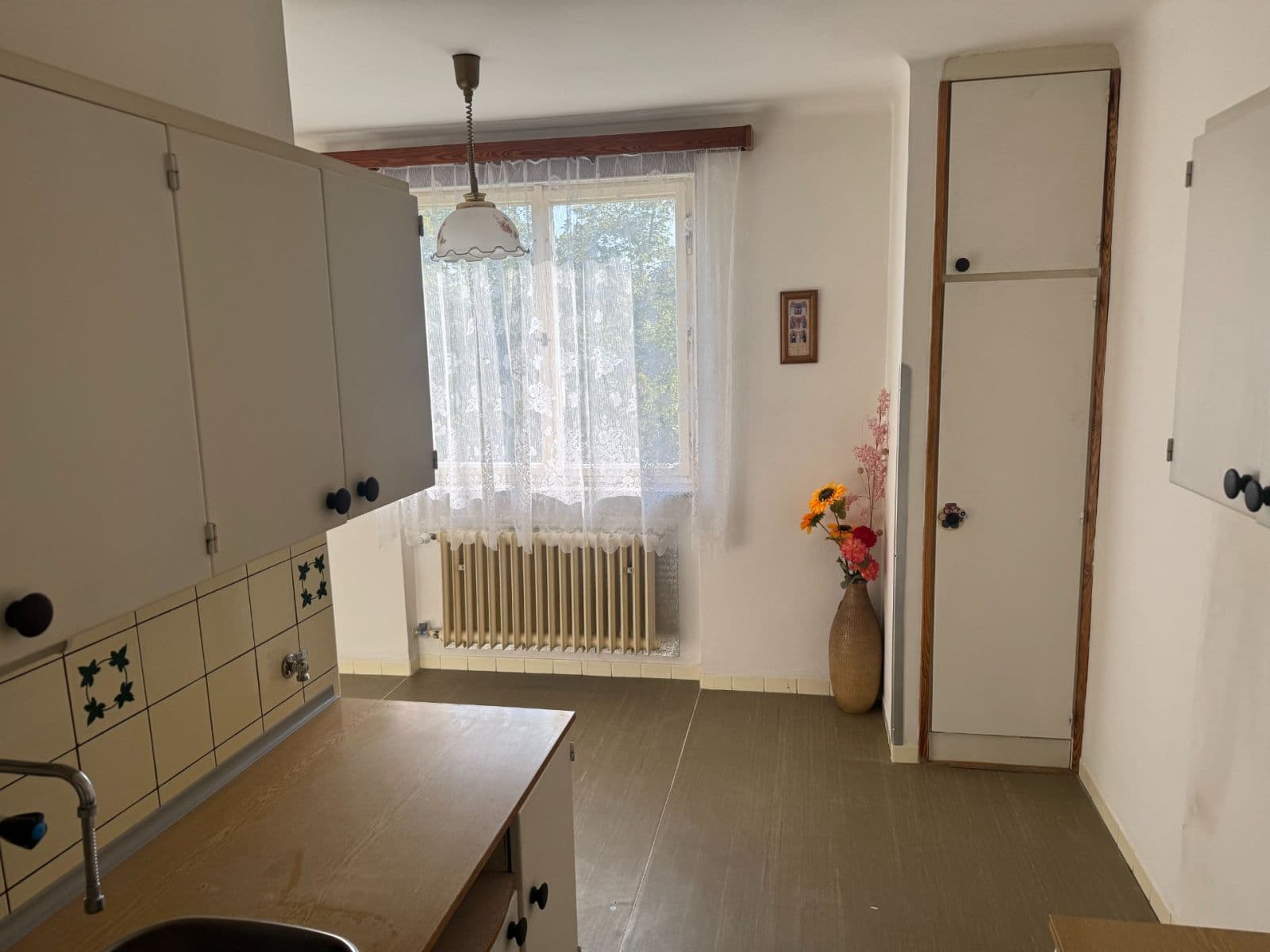 3 bedroom flat to rent, 72 m², Brožíkova, Plzeň, Plzeňský Region 3 bedroom flat to rent, 72 m², Brožíkova, Plzeň, Plzeňský Region