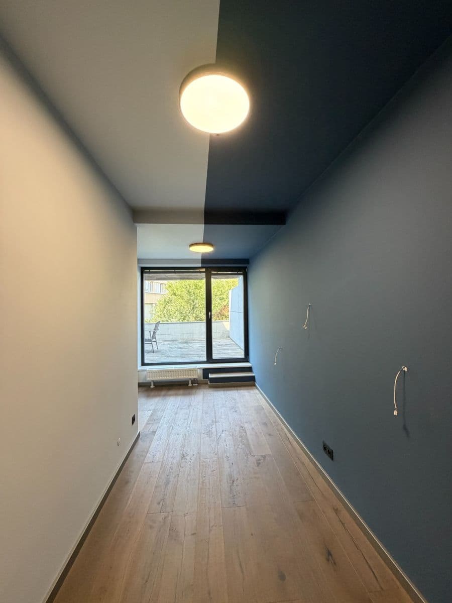 2 bedroom with open-plan kitchen flat to rent, 65 m², Pod Průsekem, Prague, Prague 2 bedroom with open-plan kitchen flat to rent, 65 m², Pod Průsekem, Prague, Prague