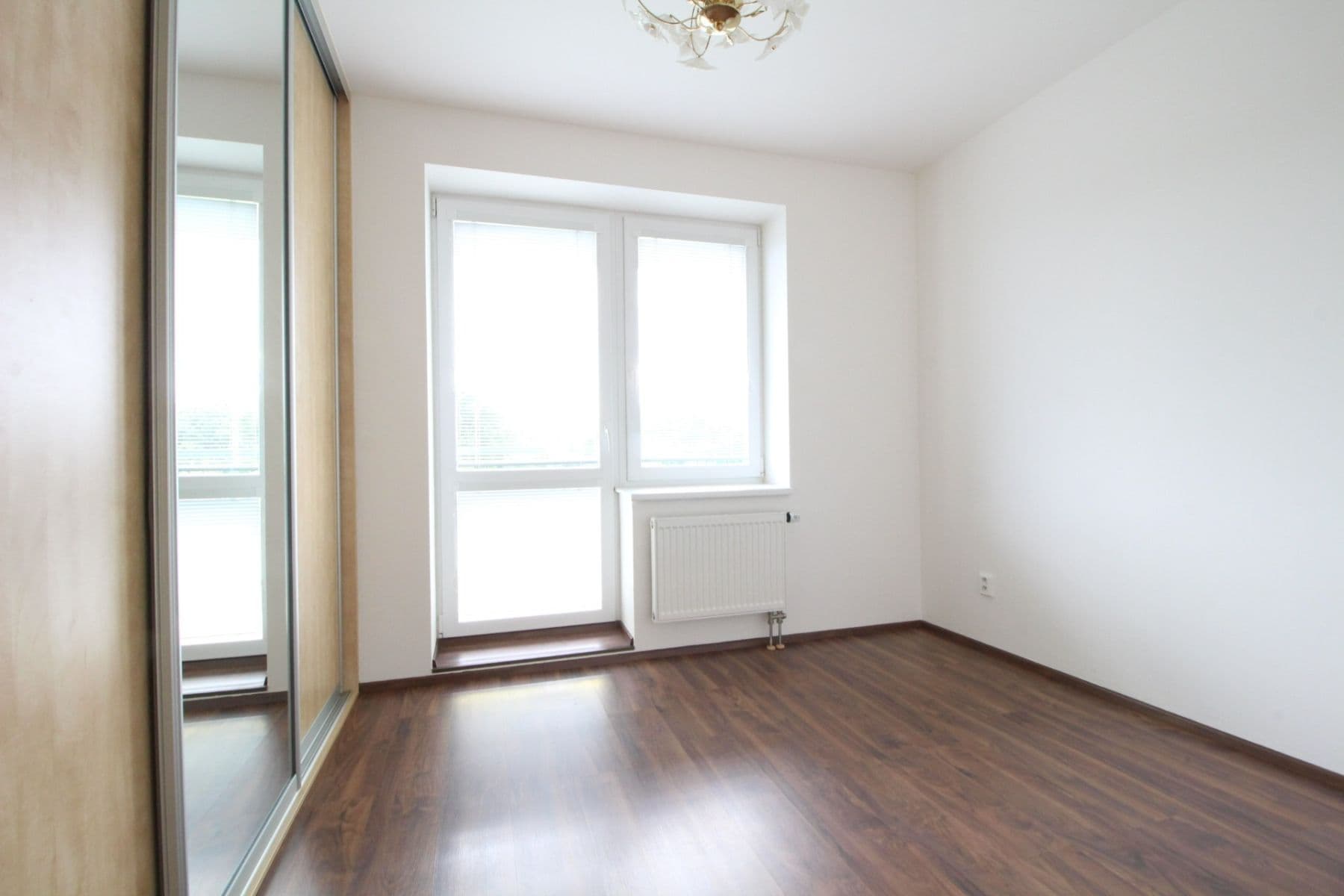 2 bedroom with open-plan kitchen flat to rent, 78 m², Padovská, Prague, Prague 2 bedroom with open-plan kitchen flat to rent, 78 m², Padovská, Prague, Prague
