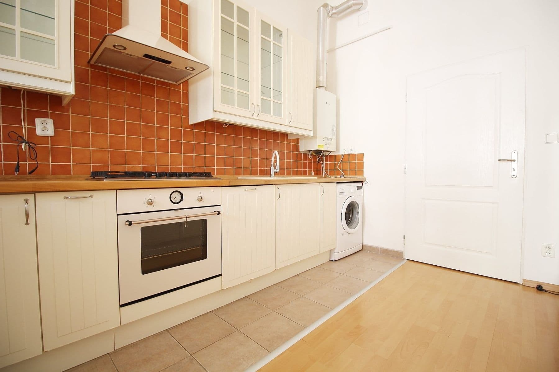 1 bedroom flat to rent, 47 m², Grafická, Prague, Prague 1 bedroom flat to rent, 47 m², Grafická, Prague, Prague