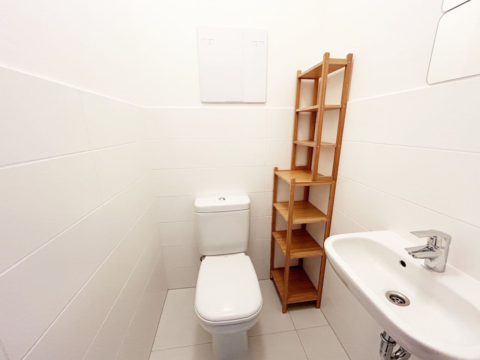 2 bedroom with open-plan kitchen flat to rent, 67 m², U Hostavického potoka, Prague, Prague 2 bedroom with open-plan kitchen flat to rent, 67 m², U Hostavického potoka, Prague, Prague