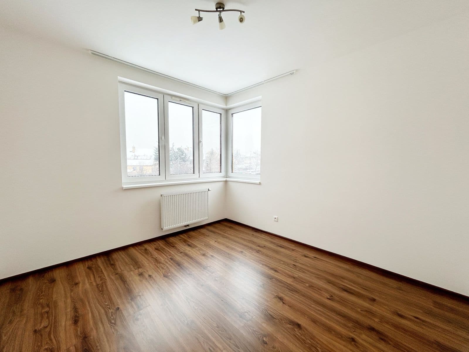 2 bedroom with open-plan kitchen flat to rent, 67 m², U Hostavického potoka, Prague, Prague 2 bedroom with open-plan kitchen flat to rent, 67 m², U Hostavického potoka, Prague, Prague