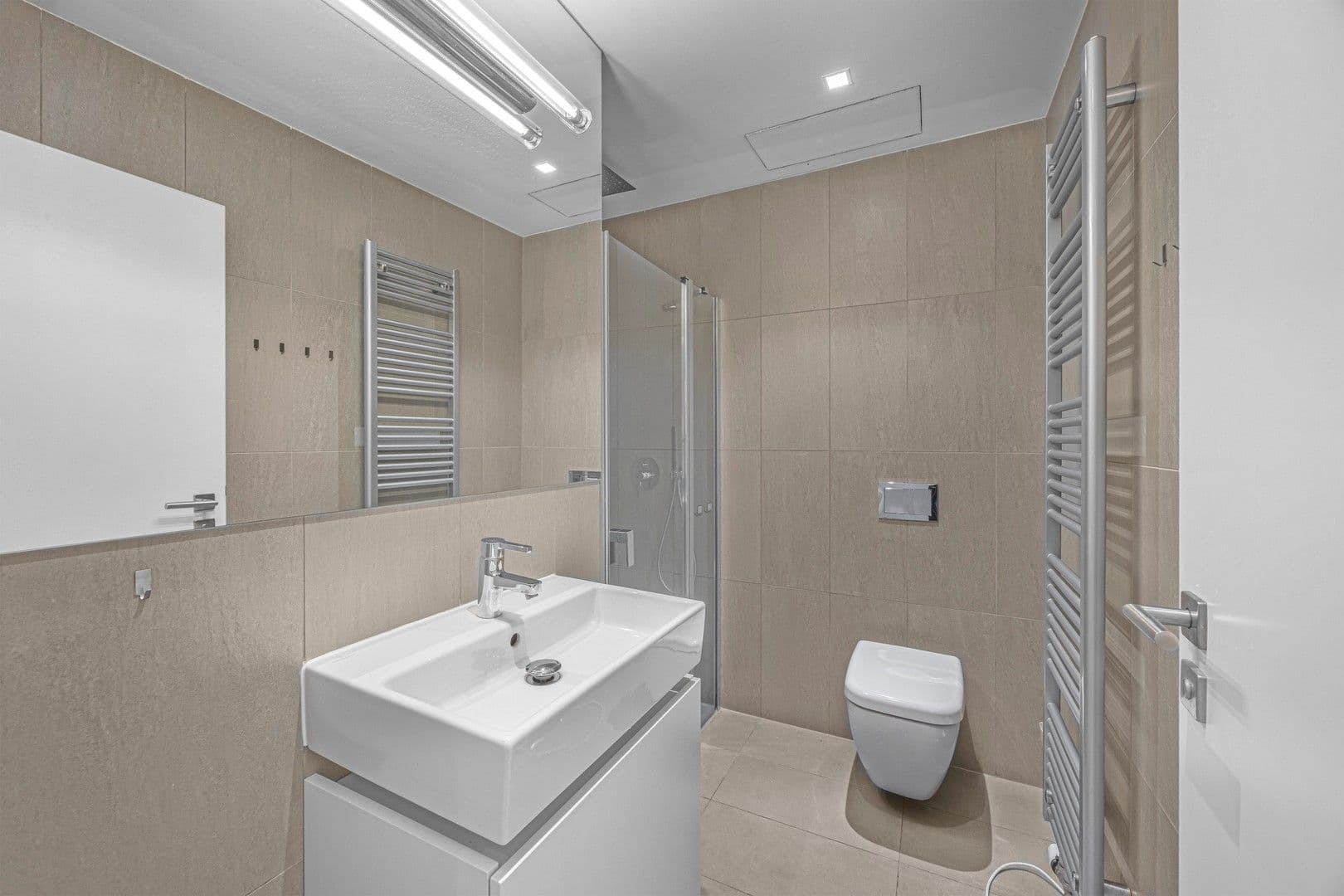 1 bedroom with open-plan kitchen flat to rent, 50 m², Altajská, Prague, Prague 1 bedroom with open-plan kitchen flat to rent, 50 m², Altajská, Prague, Prague