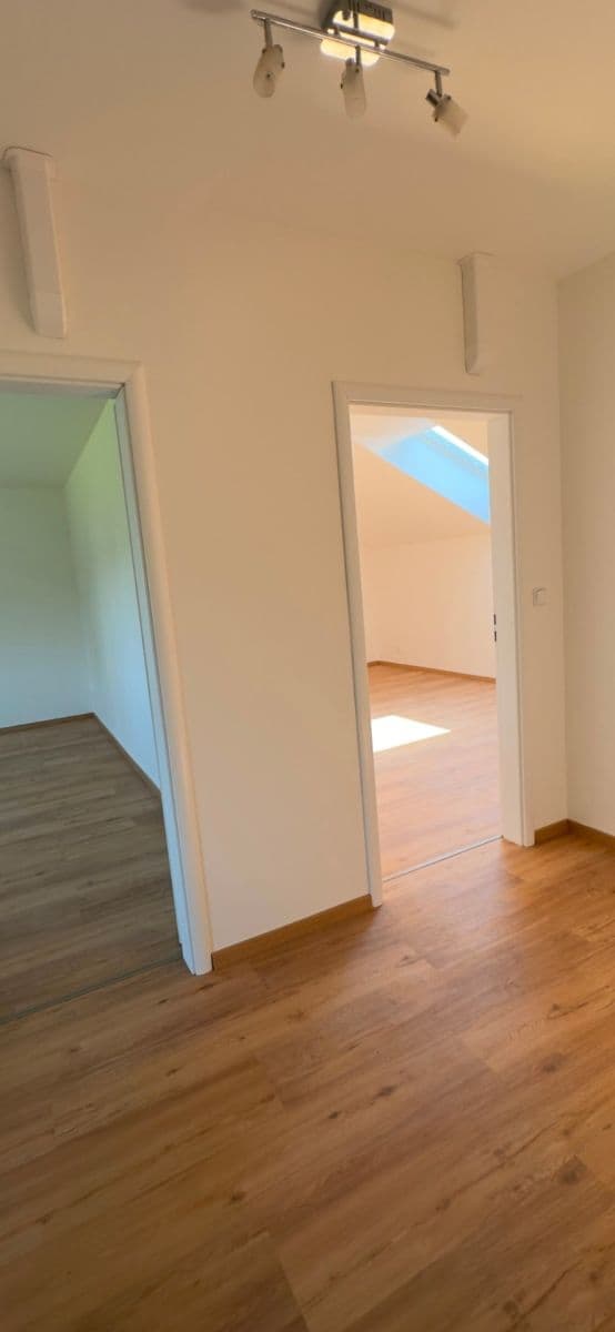 2 bedroom with open-plan kitchen flat for sale, 75 m², Keltská, Prague, Prague 2 bedroom with open-plan kitchen flat for sale, 75 m², Keltská, Prague, Prague