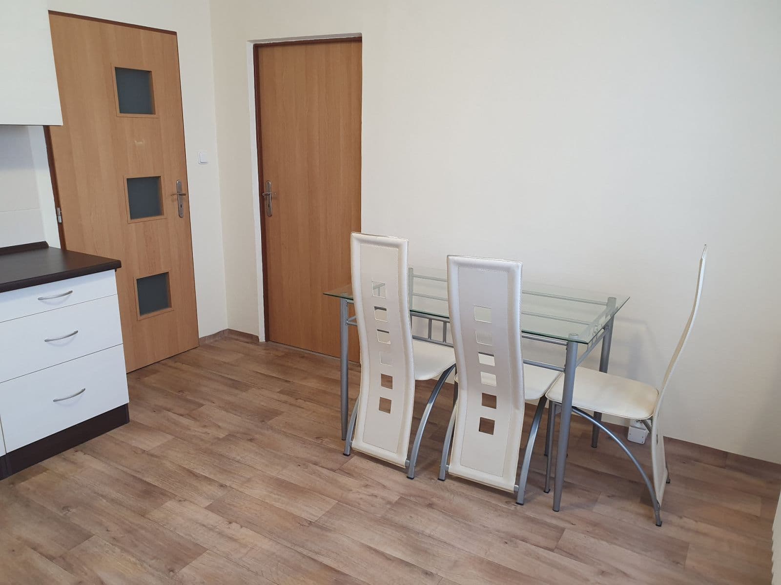 1 bedroom flat to rent, 36 m², Macháčkova, Plzeň, Plzeňský Region 1 bedroom flat to rent, 36 m², Macháčkova, Plzeň, Plzeňský Region