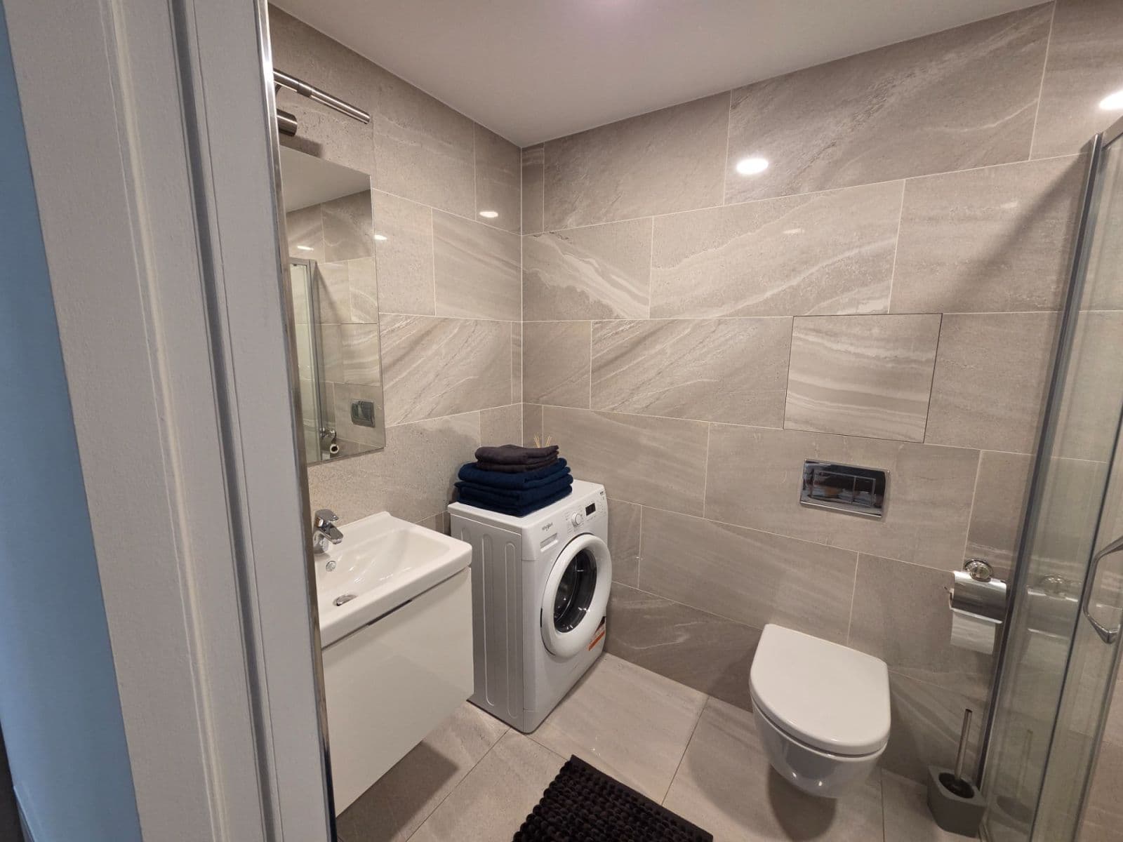 Studio flat to rent, 39 m², Kurta Konráda, Prague, Prague Studio flat to rent, 39 m², Kurta Konráda, Prague, Prague