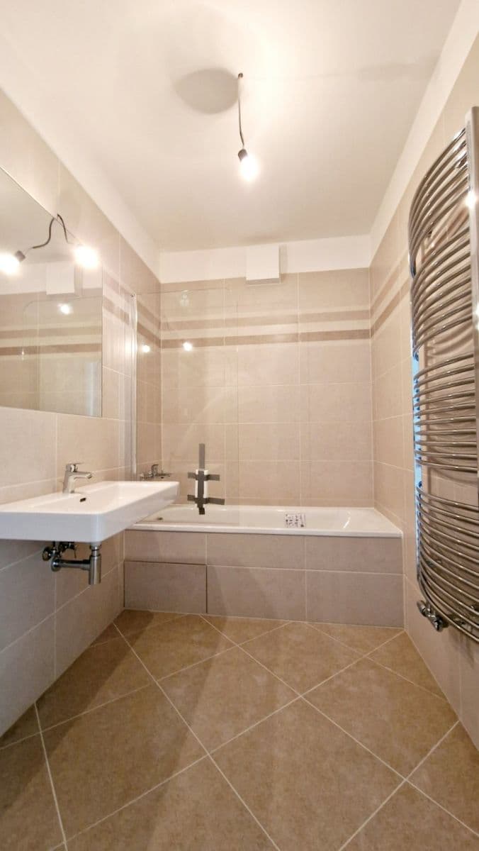 3 bedroom with open-plan kitchen flat for sale, 113 m², Thomasova, Prague, Prague 3 bedroom with open-plan kitchen flat for sale, 113 m², Thomasova, Prague, Prague