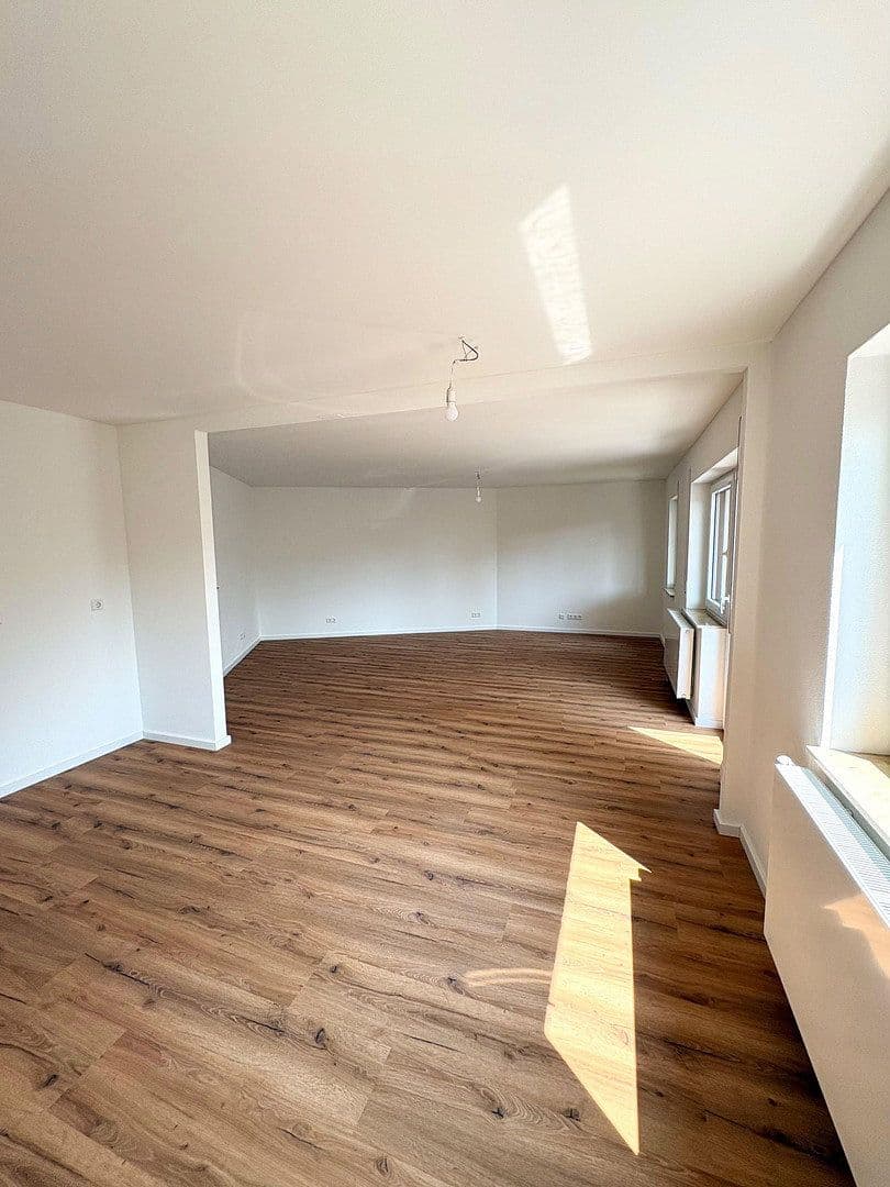 2 bedroom with open-plan kitchen flat for sale, 80 m², Kirchheim unter Teck, Baden-Württemberg 2 bedroom with open-plan kitchen flat for sale, 80 m², Kirchheim unter Teck, Baden-Württemberg