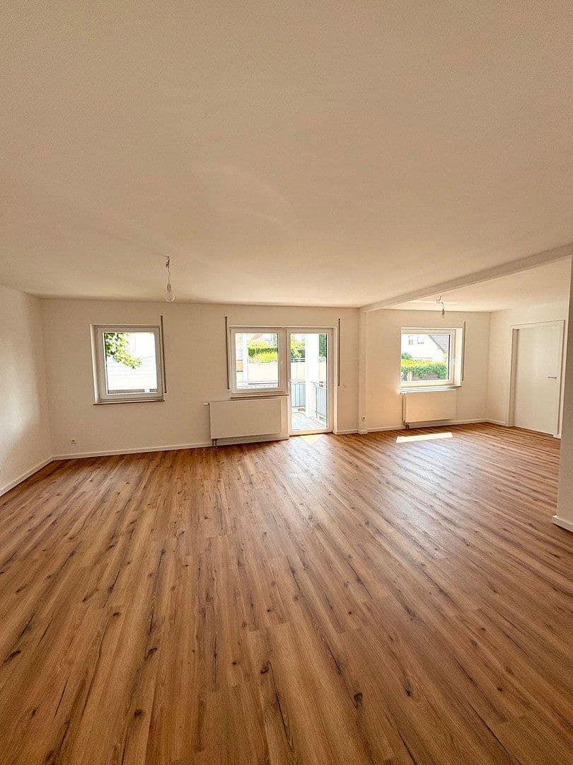 2 bedroom with open-plan kitchen flat for sale, 80 m², Kirchheim unter Teck, Baden-Württemberg 2 bedroom with open-plan kitchen flat for sale, 80 m², Kirchheim unter Teck, Baden-Württemberg