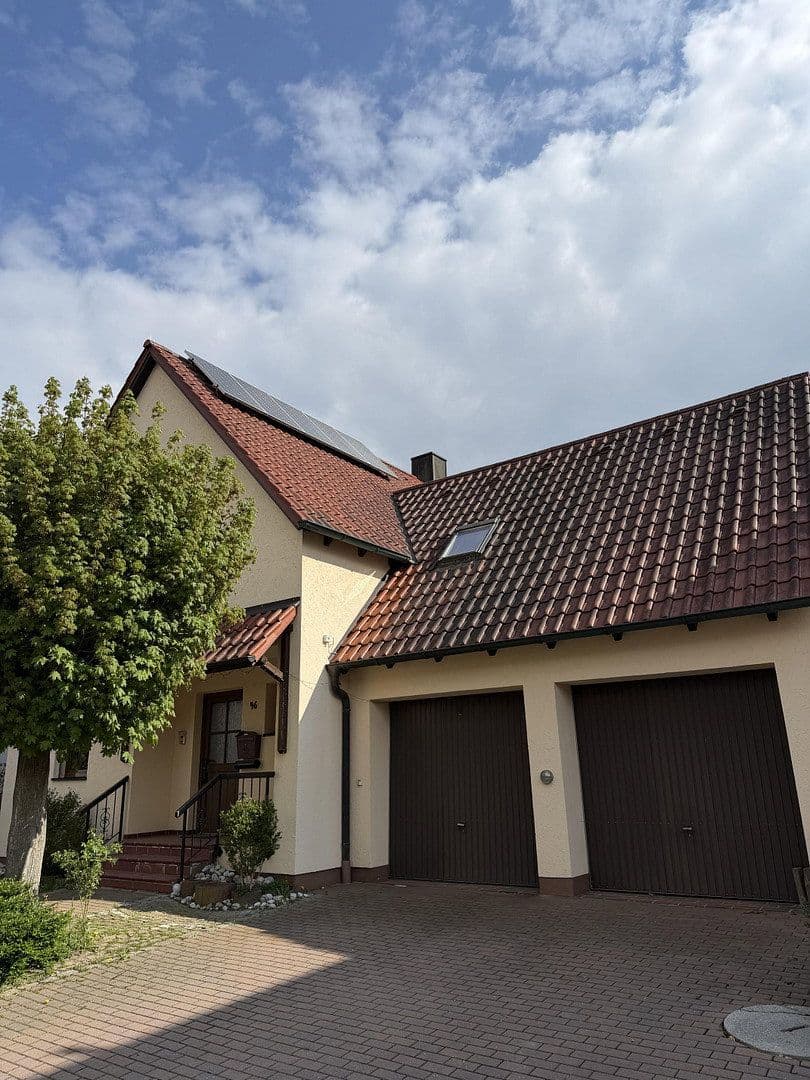 house for sale, 150 m², Banater Straße 46, Neutraubling, Bavaria house for sale, 150 m², Banater Straße 46, Neutraubling, Bavaria