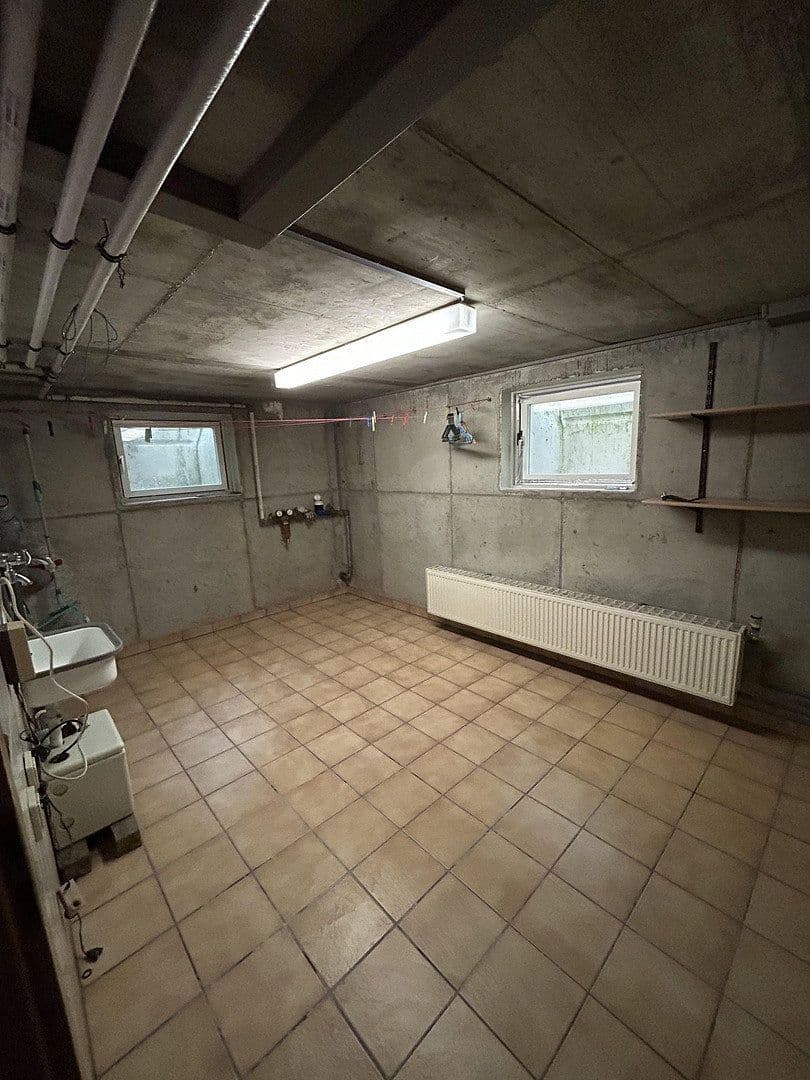 house for sale, 150 m², Banater Straße 46, Neutraubling, Bavaria house for sale, 150 m², Banater Straße 46, Neutraubling, Bavaria