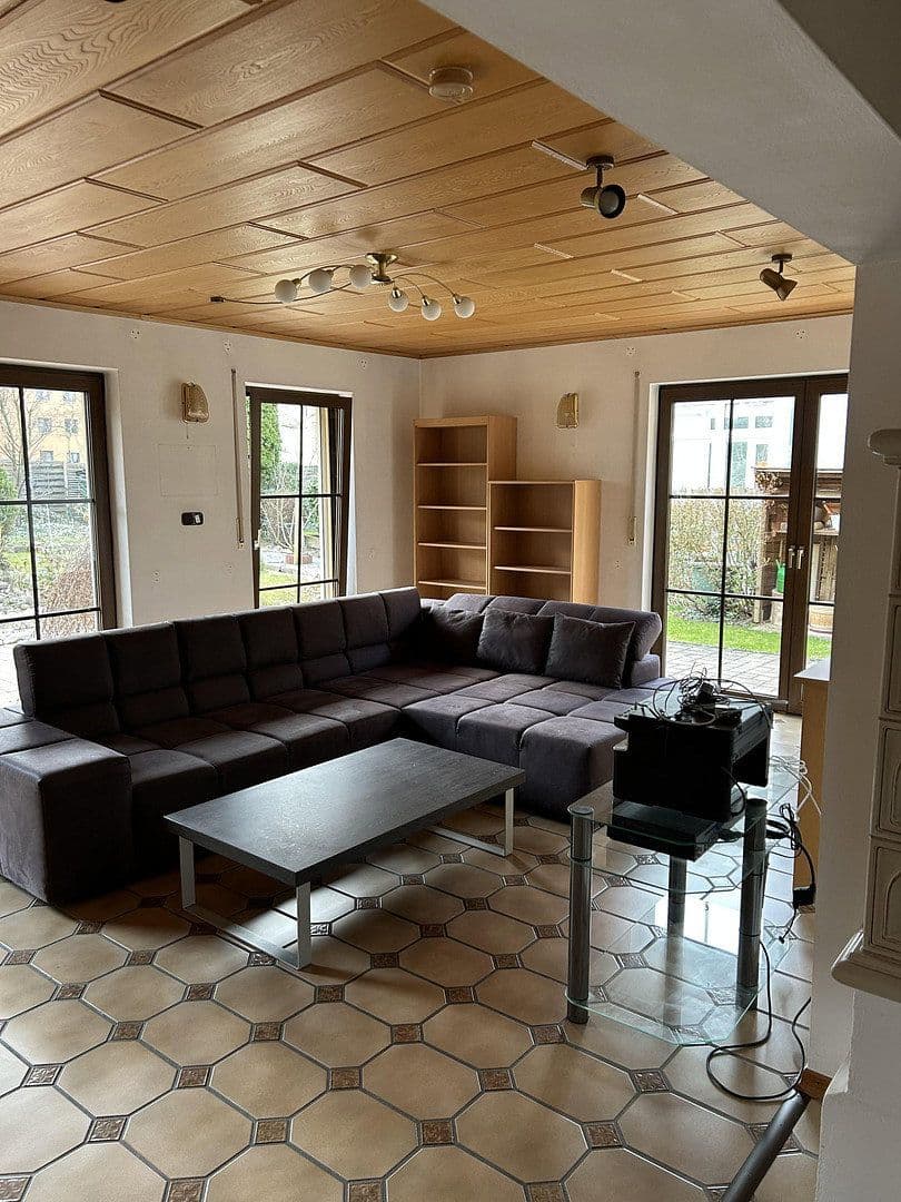 house for sale, 150 m², Banater Straße 46, Neutraubling, Bavaria house for sale, 150 m², Banater Straße 46, Neutraubling, Bavaria