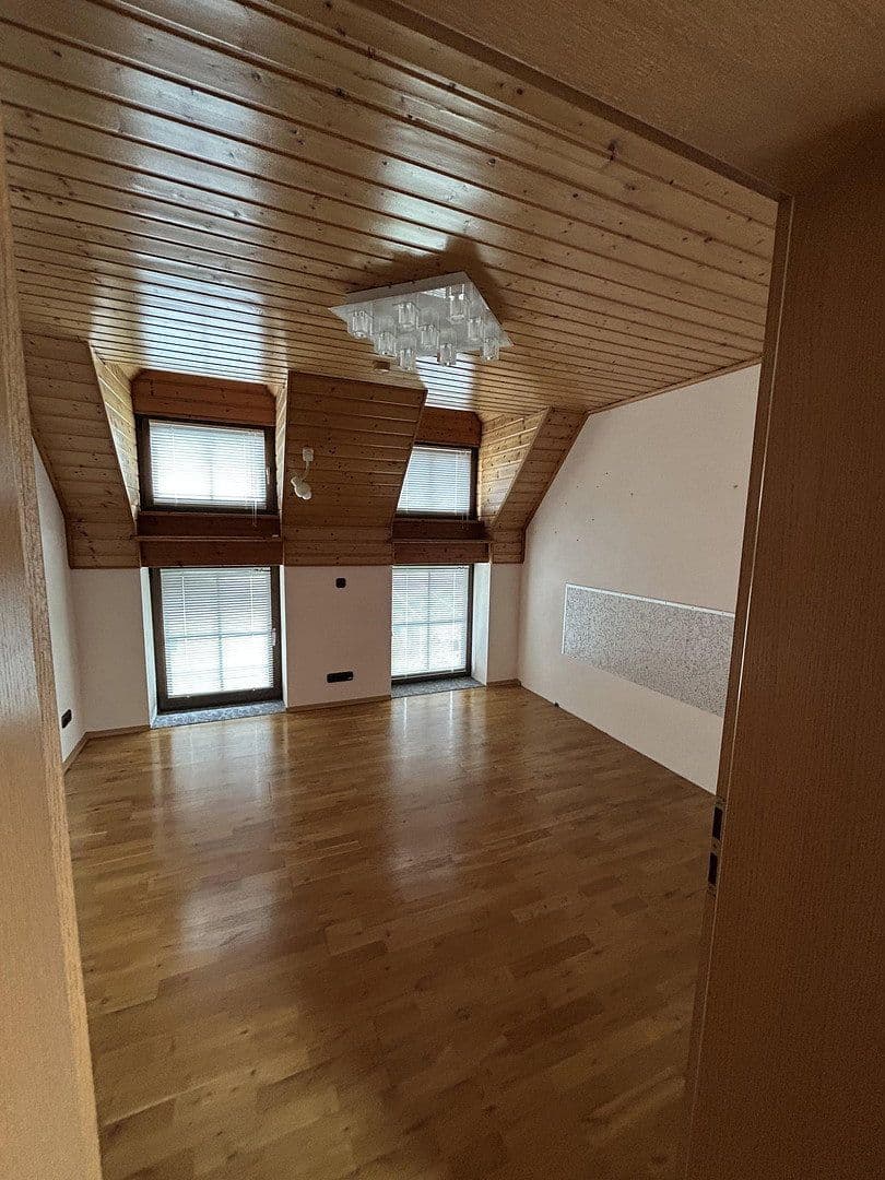 house for sale, 150 m², Banater Straße 46, Neutraubling, Bavaria house for sale, 150 m², Banater Straße 46, Neutraubling, Bavaria