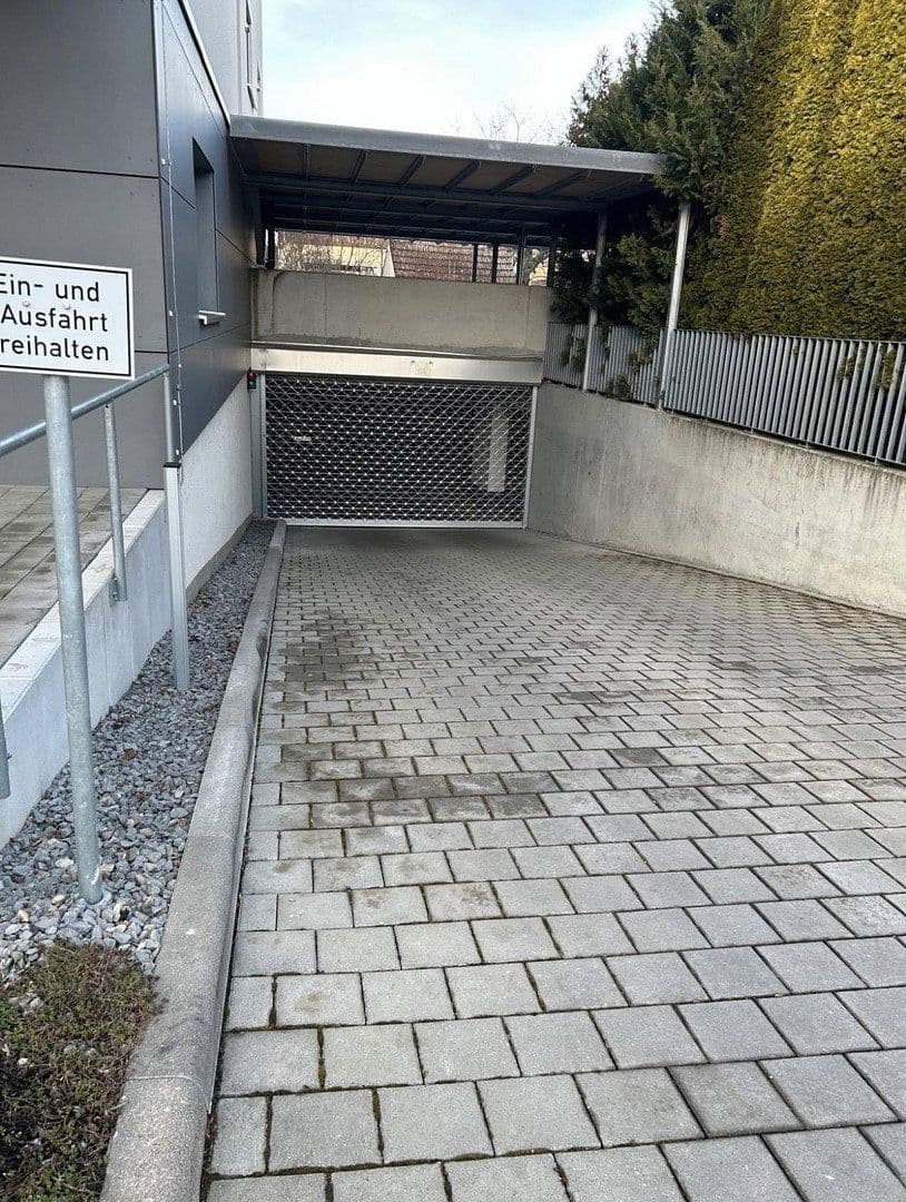 garage to rent, 11 m², Keplerstr. 19, Bietigheim-Bissingen, Baden-Württemberg garage to rent, 11 m², Keplerstr. 19, Bietigheim-Bissingen, Baden-Württemberg