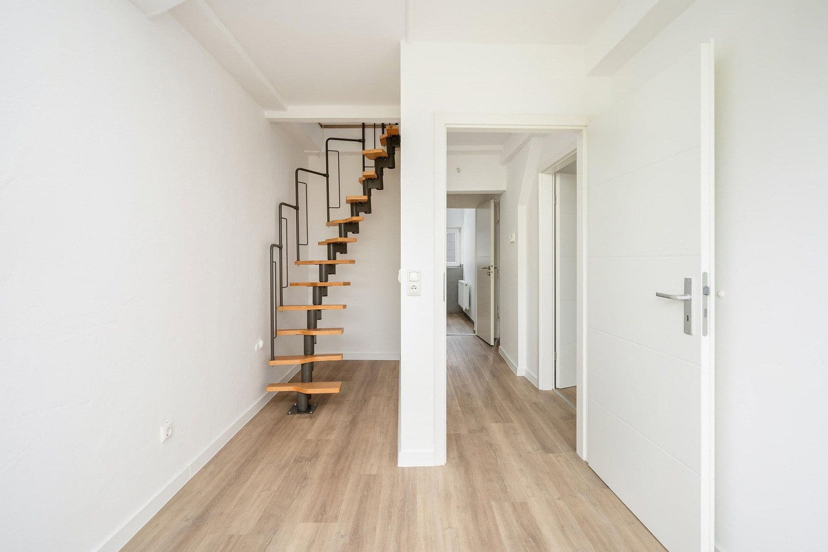 3 bedroom flat to rent, 100 m², Adalbertsteinweg 18-20, Aachen, North Rhine-Westphalia 3 bedroom flat to rent, 100 m², Adalbertsteinweg 18-20, Aachen, North Rhine-Westphalia