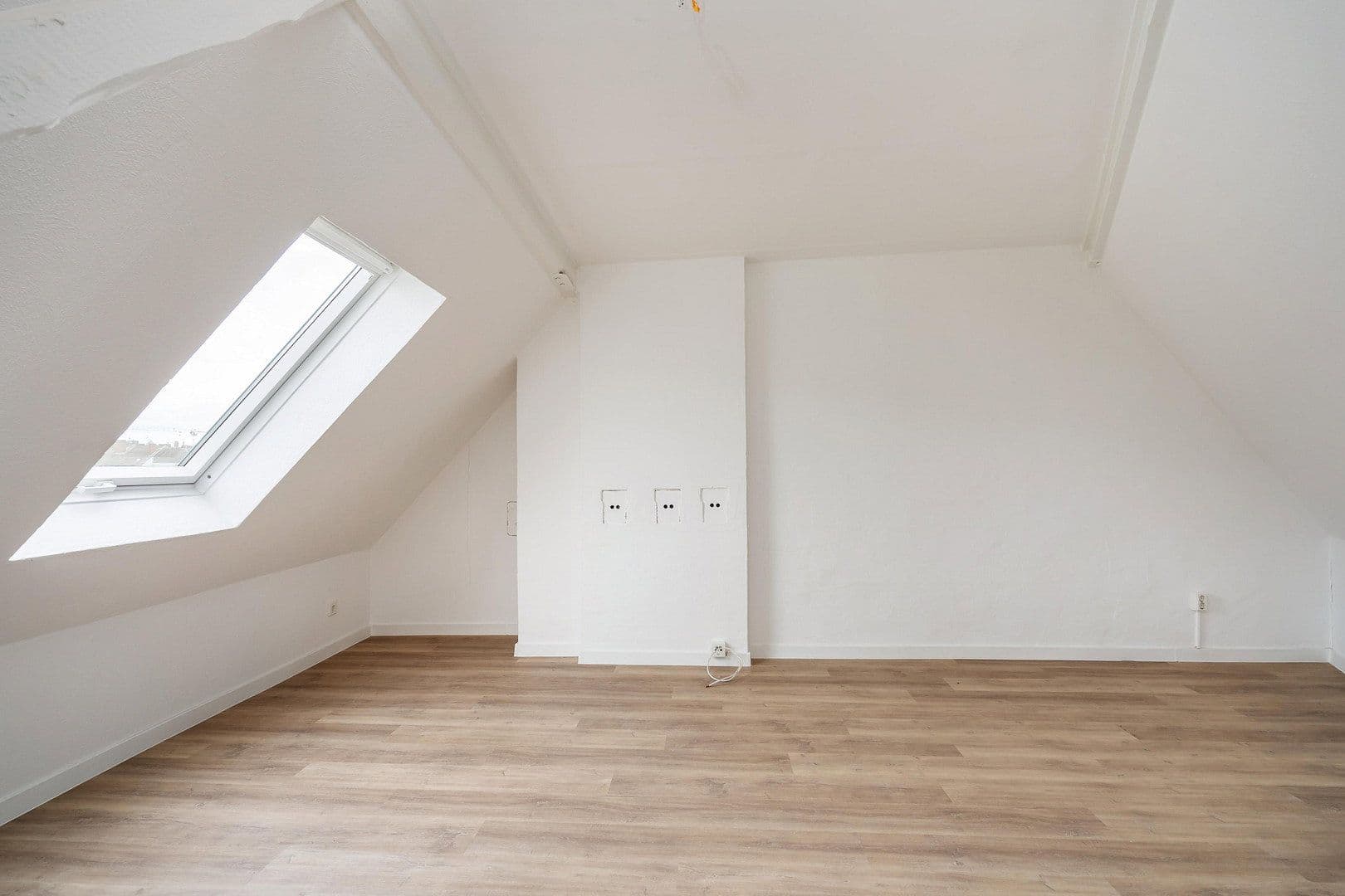 3 bedroom flat to rent, 100 m², Adalbertsteinweg 18-20, Aachen, North Rhine-Westphalia 3 bedroom flat to rent, 100 m², Adalbertsteinweg 18-20, Aachen, North Rhine-Westphalia