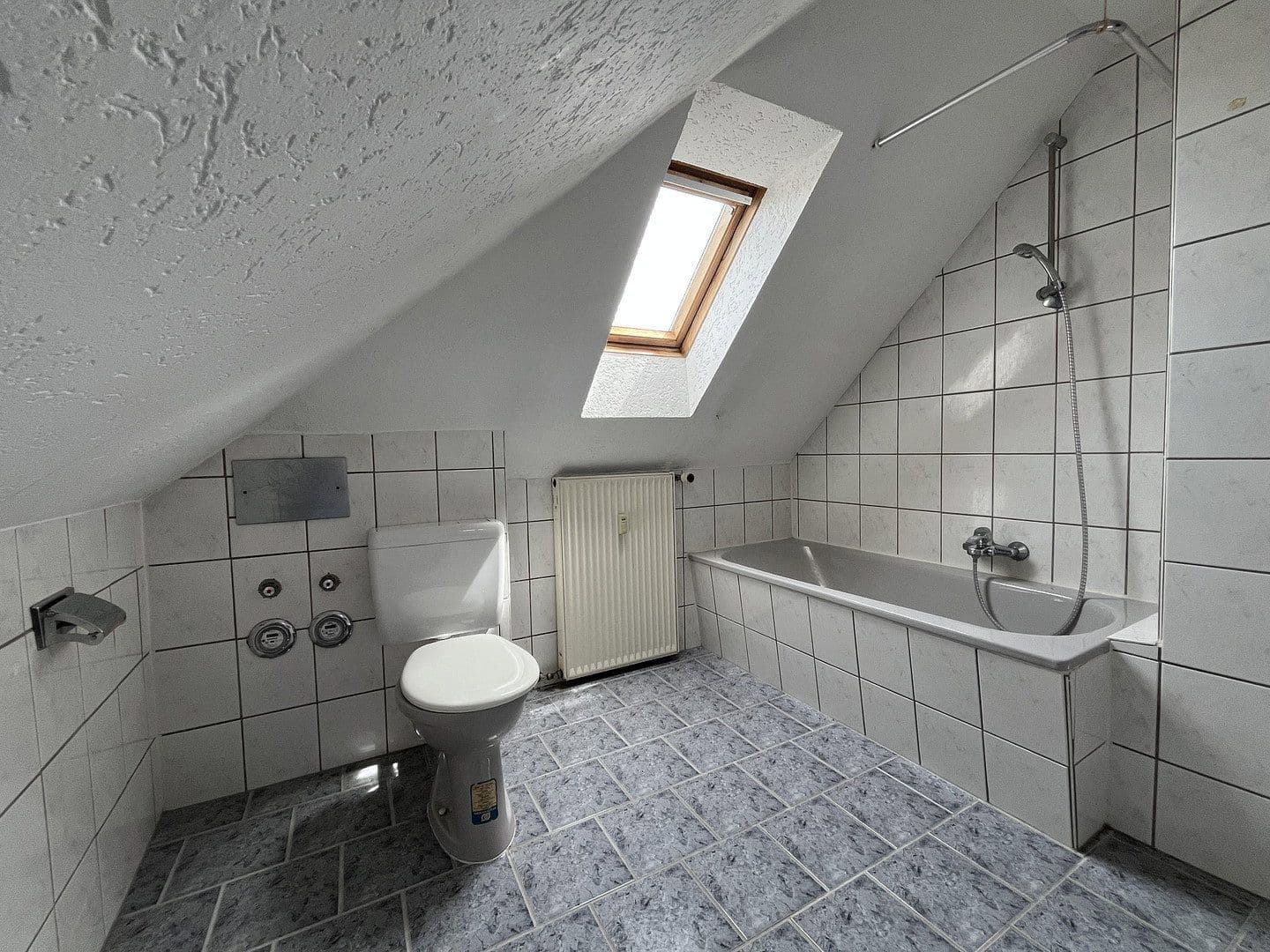 4 bedroom flat to rent, 100 m², Schneeberger Straße 2, Chemnitz, Saxony 4 bedroom flat to rent, 100 m², Schneeberger Straße 2, Chemnitz, Saxony