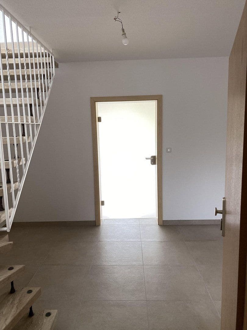 3 bedroom with open-plan kitchen flat to rent, 149 m², Rödermark, Hesse 3 bedroom with open-plan kitchen flat to rent, 149 m², Rödermark, Hesse