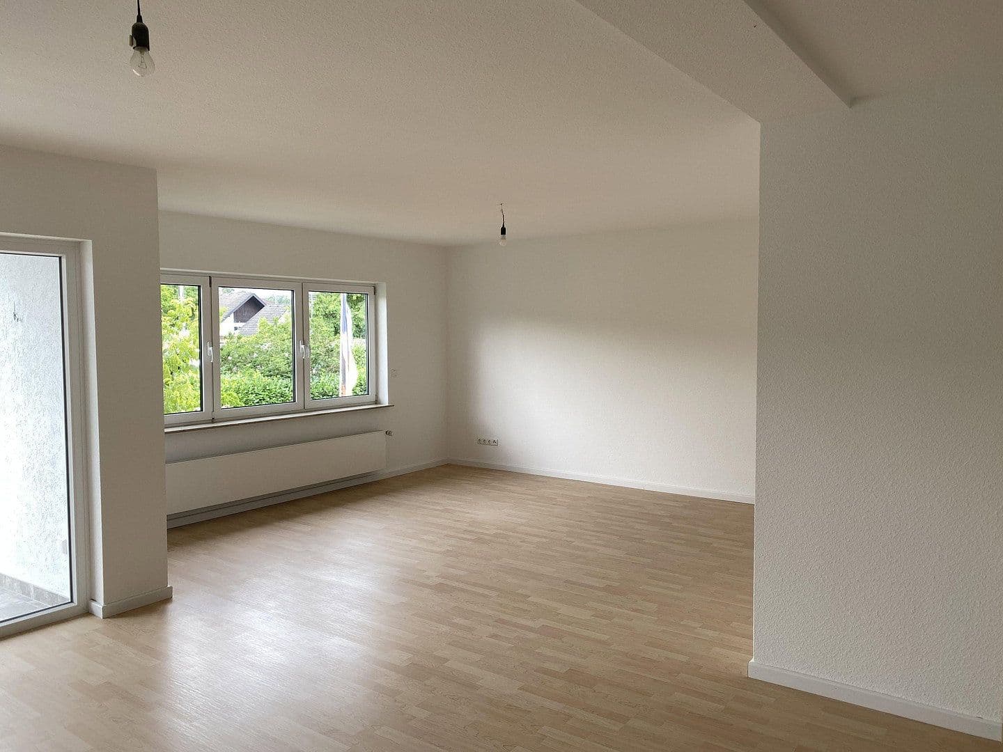 3 bedroom with open-plan kitchen flat to rent, 149 m², Rödermark, Hesse 3 bedroom with open-plan kitchen flat to rent, 149 m², Rödermark, Hesse