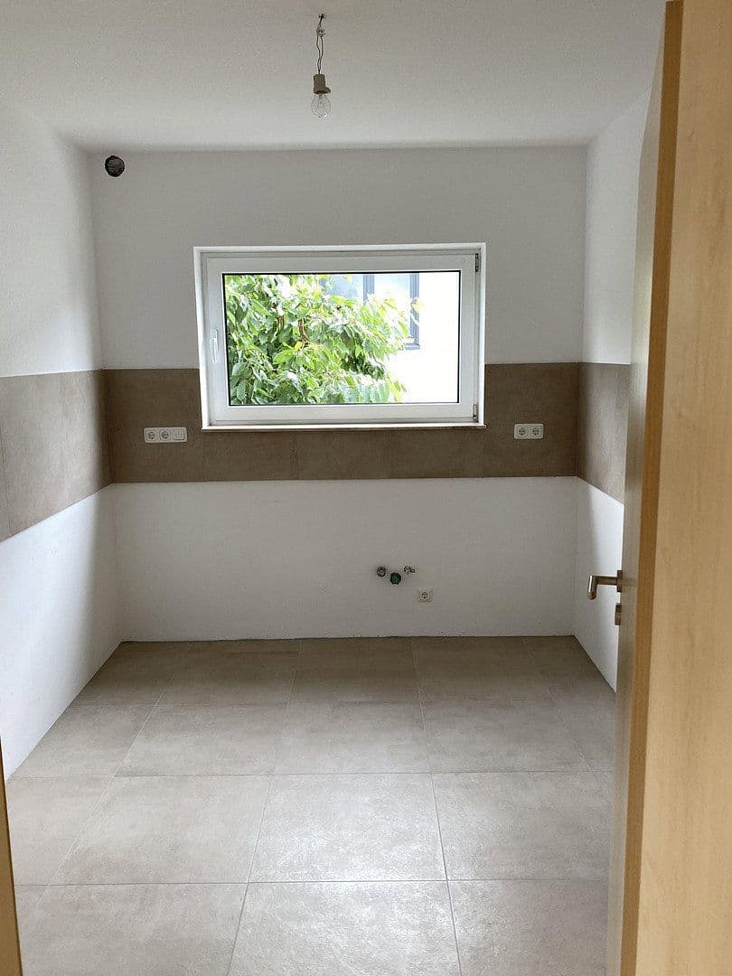 3 bedroom with open-plan kitchen flat to rent, 149 m², Rödermark, Hesse 3 bedroom with open-plan kitchen flat to rent, 149 m², Rödermark, Hesse