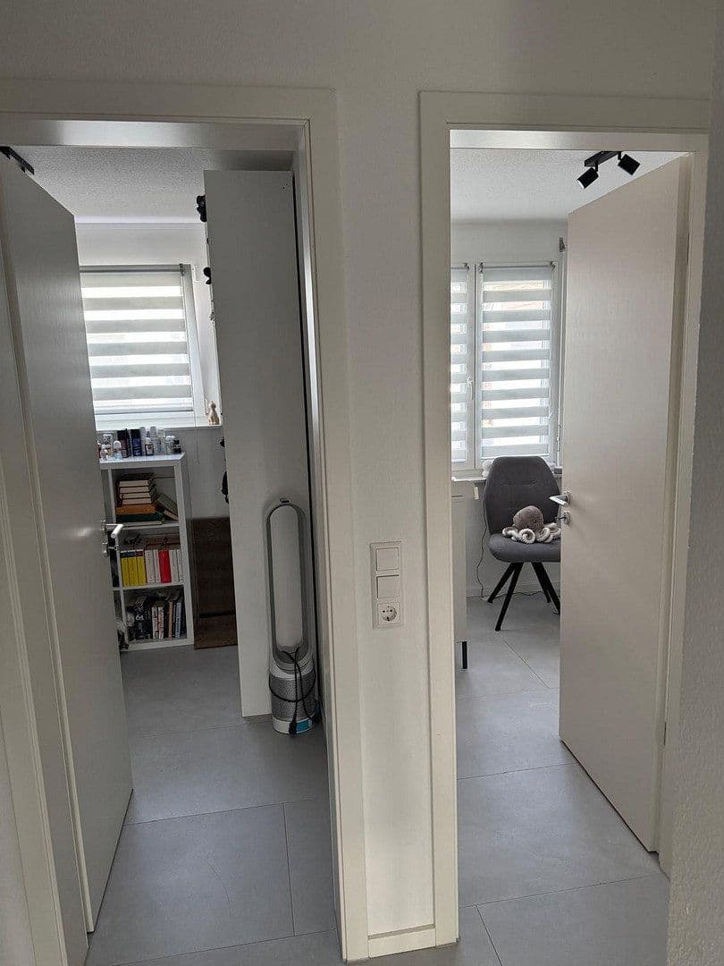 4 bedroom with open-plan kitchen flat to rent, 111 m², Heimsheim, Baden-Württemberg 4 bedroom with open-plan kitchen flat to rent, 111 m², Heimsheim, Baden-Württemberg