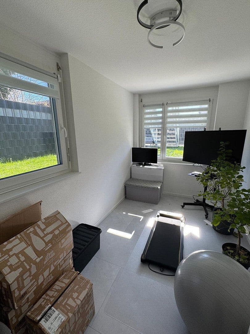 4 bedroom with open-plan kitchen flat to rent, 111 m², Heimsheim, Baden-Württemberg 4 bedroom with open-plan kitchen flat to rent, 111 m², Heimsheim, Baden-Württemberg