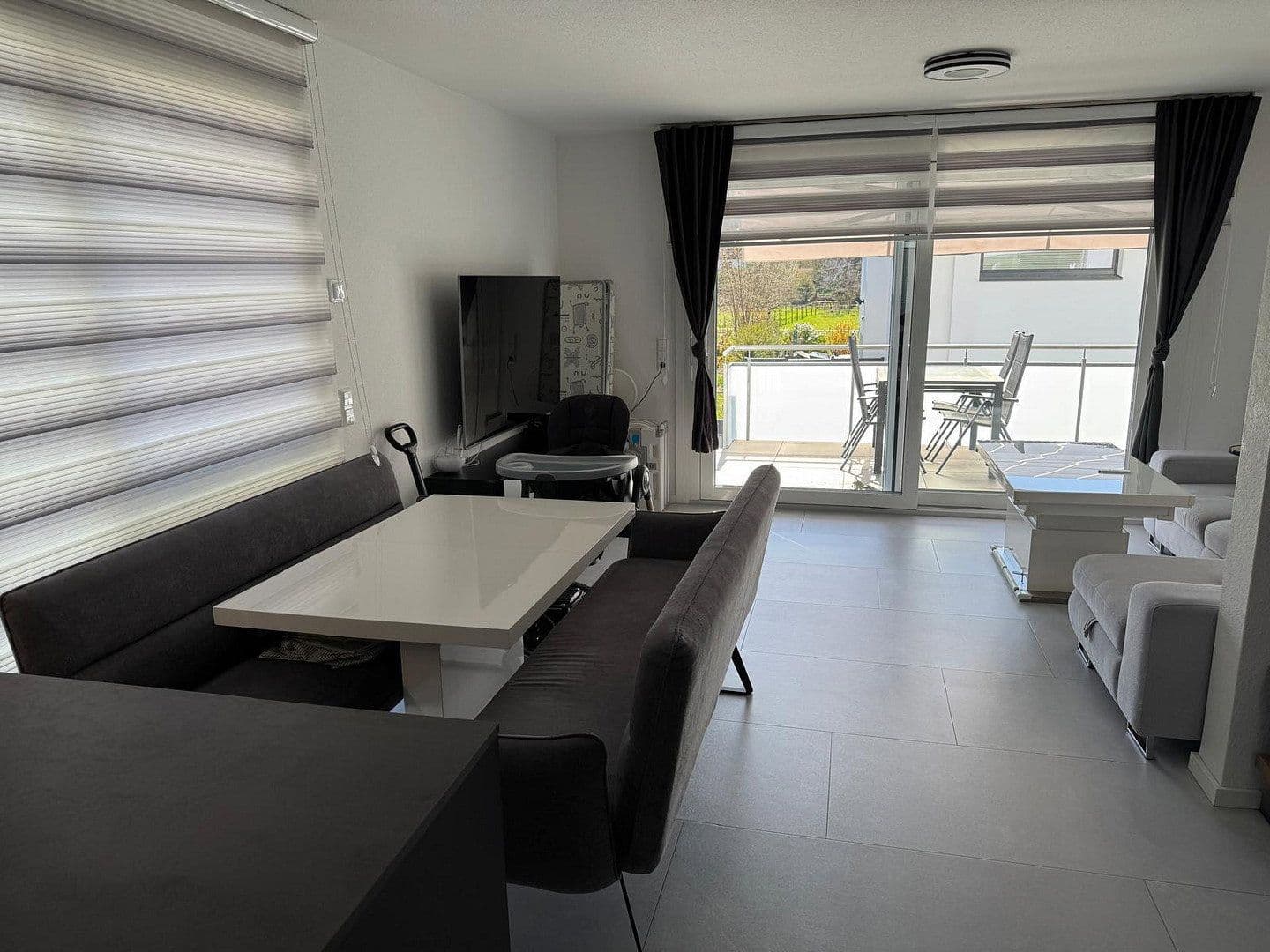 4 bedroom with open-plan kitchen flat to rent, 111 m², Heimsheim, Baden-Württemberg 4 bedroom with open-plan kitchen flat to rent, 111 m², Heimsheim, Baden-Württemberg