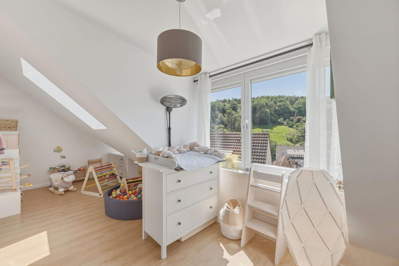 house to rent, 206 m², Stuttgart, Baden-Württemberg house to rent, 206 m², Stuttgart, Baden-Württemberg