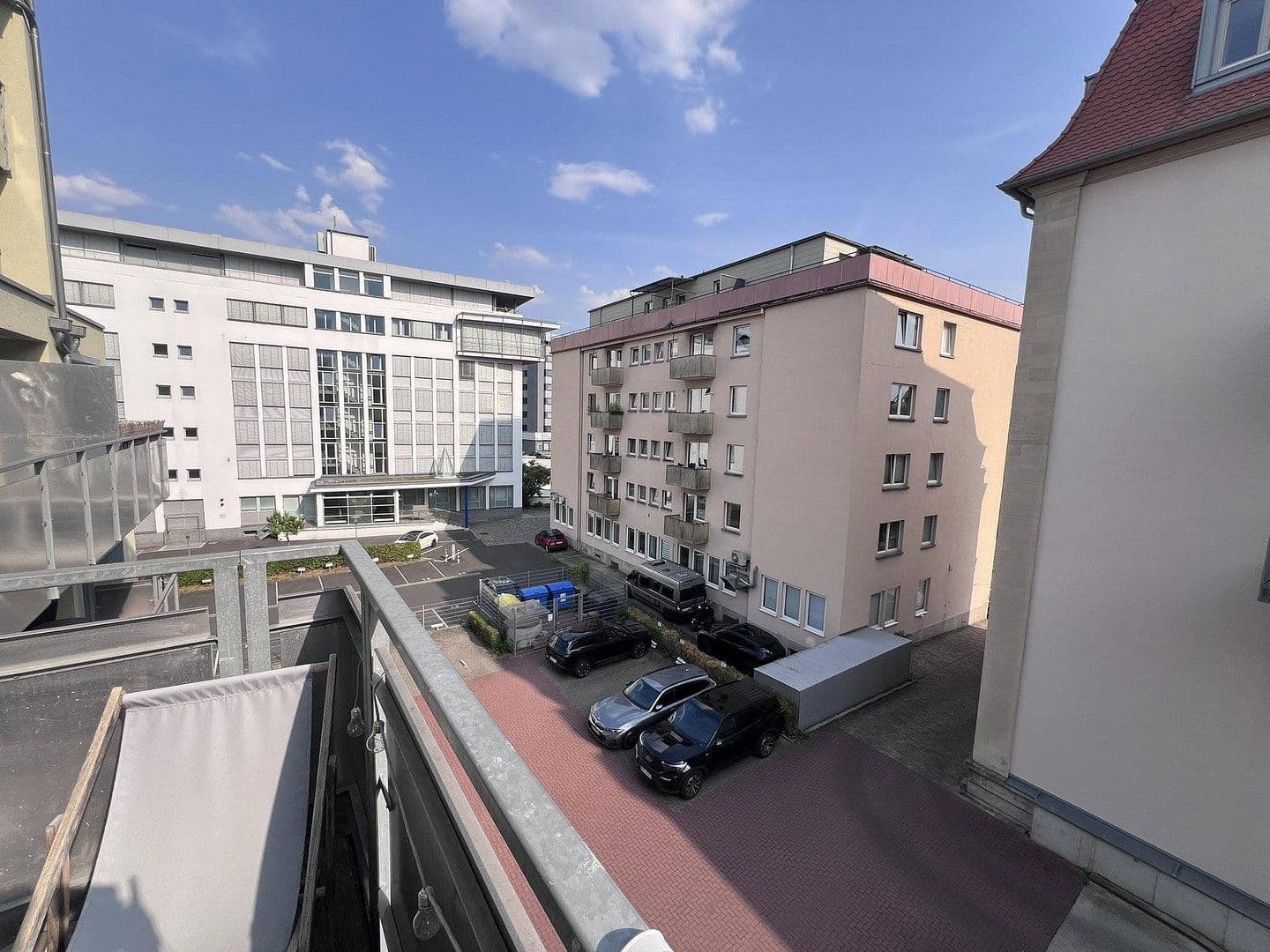3 bedroom flat to rent, 100 m², Berliner Platz 7A, Würzburg, Bavaria 3 bedroom flat to rent, 100 m², Berliner Platz 7A, Würzburg, Bavaria