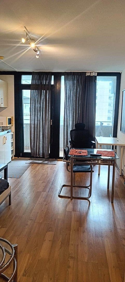 1 bedroom flat for sale, 30 m², Tucholskystr. 79, Frankfurt, Hesse 1 bedroom flat for sale, 30 m², Tucholskystr. 79, Frankfurt, Hesse