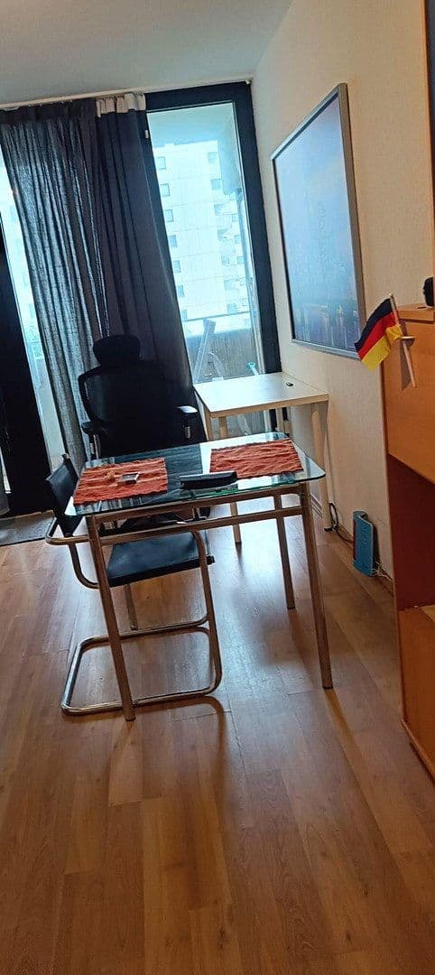 1 bedroom flat for sale, 30 m², Tucholskystr. 79, Frankfurt, Hesse 1 bedroom flat for sale, 30 m², Tucholskystr. 79, Frankfurt, Hesse