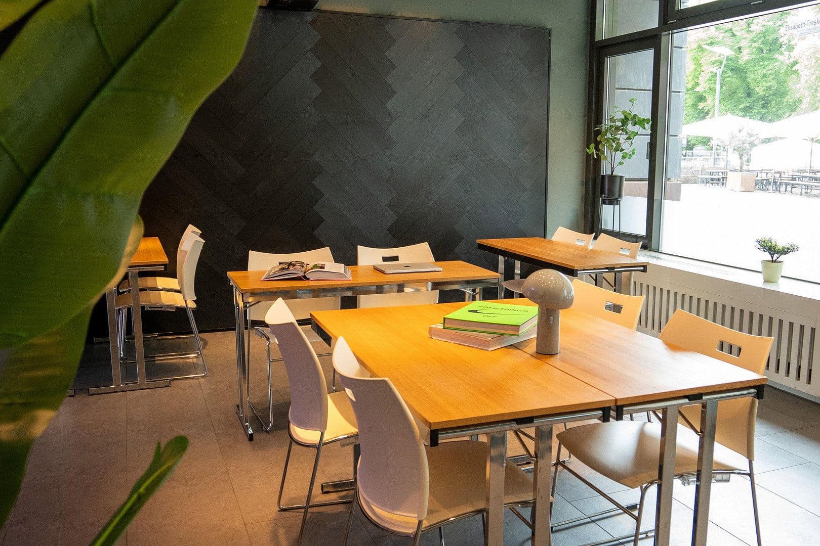 office to rent, 500 m², Anna-Schneider-Steig 17-21, Köln, North Rhine-Westphalia office to rent, 500 m², Anna-Schneider-Steig 17-21, Köln, North Rhine-Westphalia