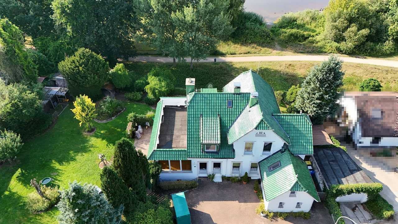 house for sale, 260 m², Strandallee 5a, Neumünster, Schleswig-Holstein house for sale, 260 m², Strandallee 5a, Neumünster, Schleswig-Holstein