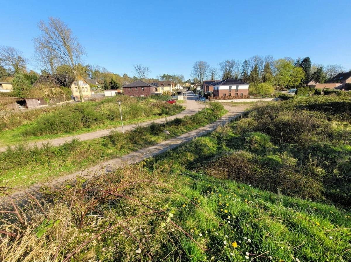 plot for sale, 4,600 m², Adendorf, Lower Saxony plot for sale, 4,600 m², Adendorf, Lower Saxony